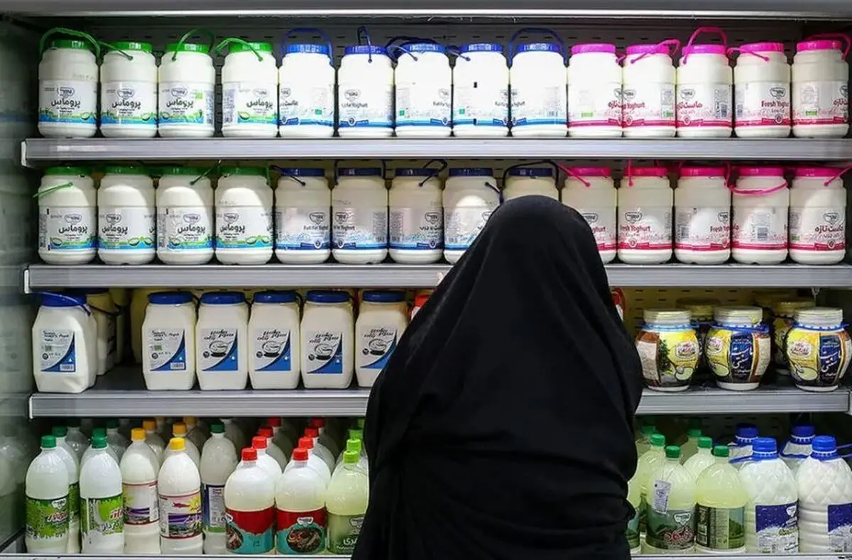 افزایش ۶۰ درصدی قیمت شیر خام طی ۵ ماه و کوتاهی وزارت کشاورزی در نظارت + چرا هیچ کس به دو بحث زمینه ای شیوع تب برفکی و قیمت افلاطونی نهاده ها ، توجه ای نمی کند؟