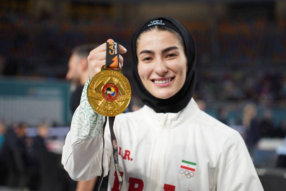 پیام تبریک پزشکیان در پی کسب مدال طلا توسط آتوسا گلشاد نژاد در مسابقات جهانی قاهره