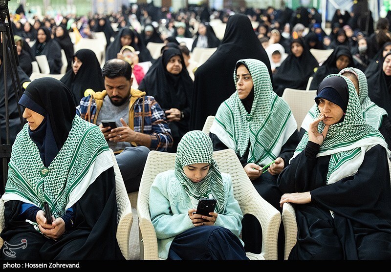 بزرگداشت مقام مادر و روز زن بزرگداشت مقام مادر و روز زن