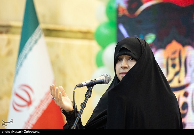 بزرگداشت مقام مادر و روز زن بزرگداشت مقام مادر و روز زن