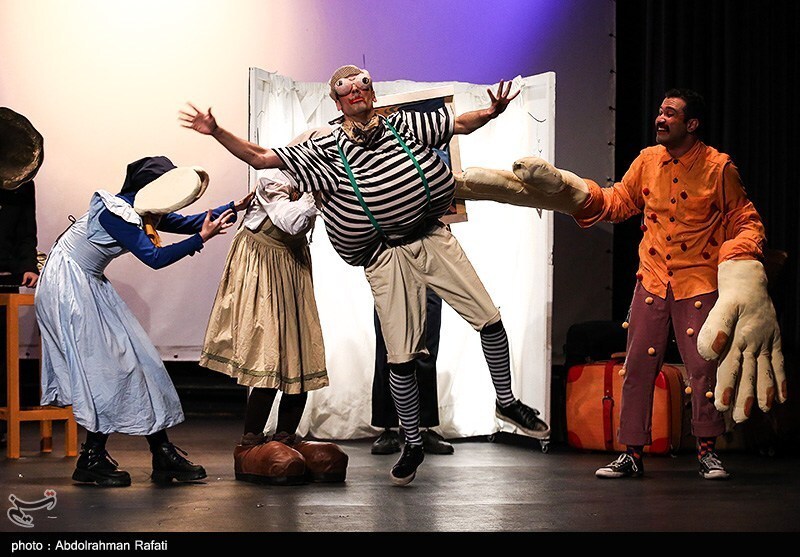 سی امین جشنواره تئاتر کودک سی امین جشنواره تئاتر کودک