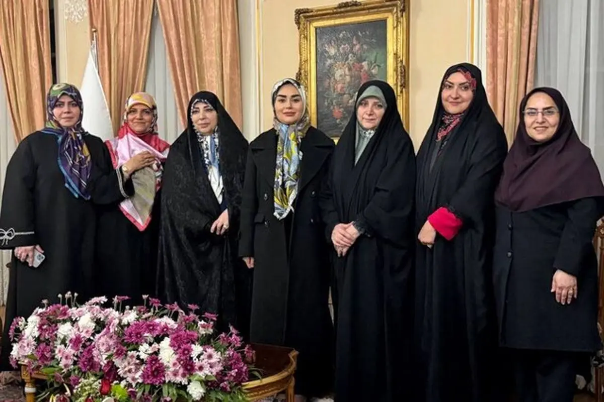 معرفی رئیس جدید انجمن دیپلماتیک بانوان وزارت امور خارجه معرفی رئیس جدید انجمن دیپلماتیک بانوان وزارت امور خارجه