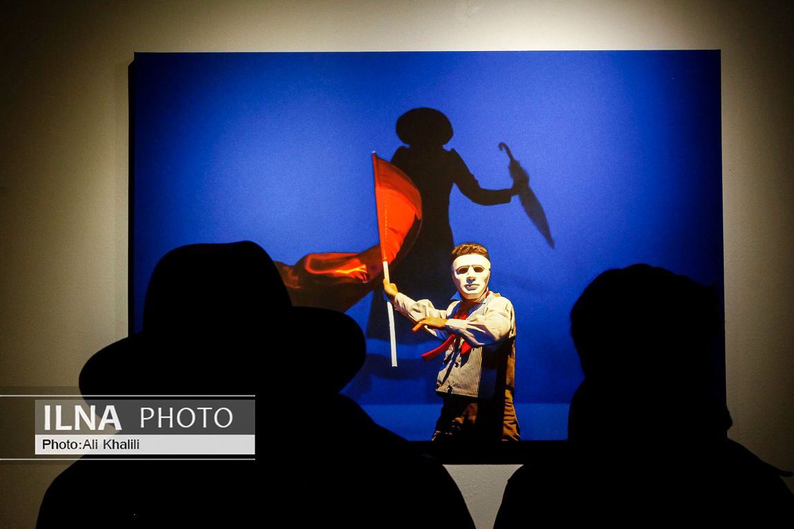 نمایشگاه «باله در تاریکی» نمایشگاه «باله در تاریکی»