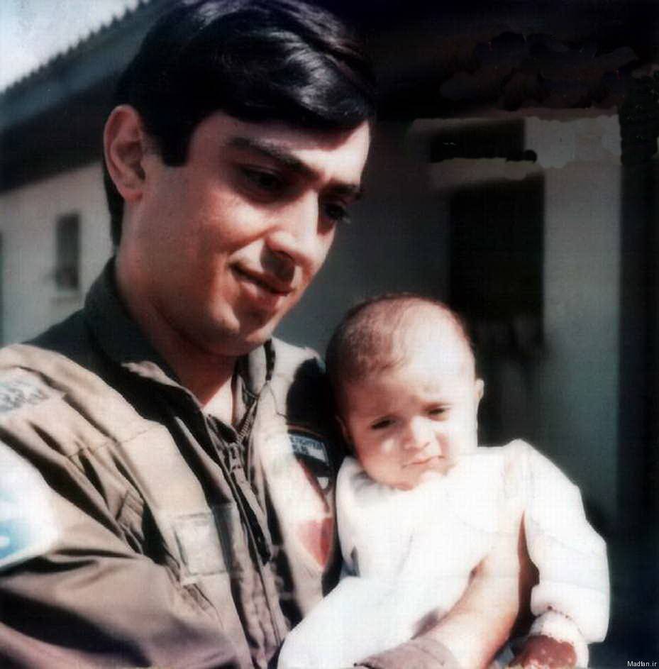 نگاهی به زندگی سیدعلی اقبال دوگاهه: خلبان شهیدی که در اسارت به دو نیمه شد + دزدان محترم بیت المال، لطفا 5 دقیقه از وقت شان را صرف مطالعه متن حاضر کنند نگاهی به زندگی سیدعلی اقبال دوگاهه: خلبان شهیدی که در اسارت به دو نیمه شد + دزدان محترم بیت المال، لطفا 5 دقیقه از وقت شان را صرف مطالعه متن حاضر کنند