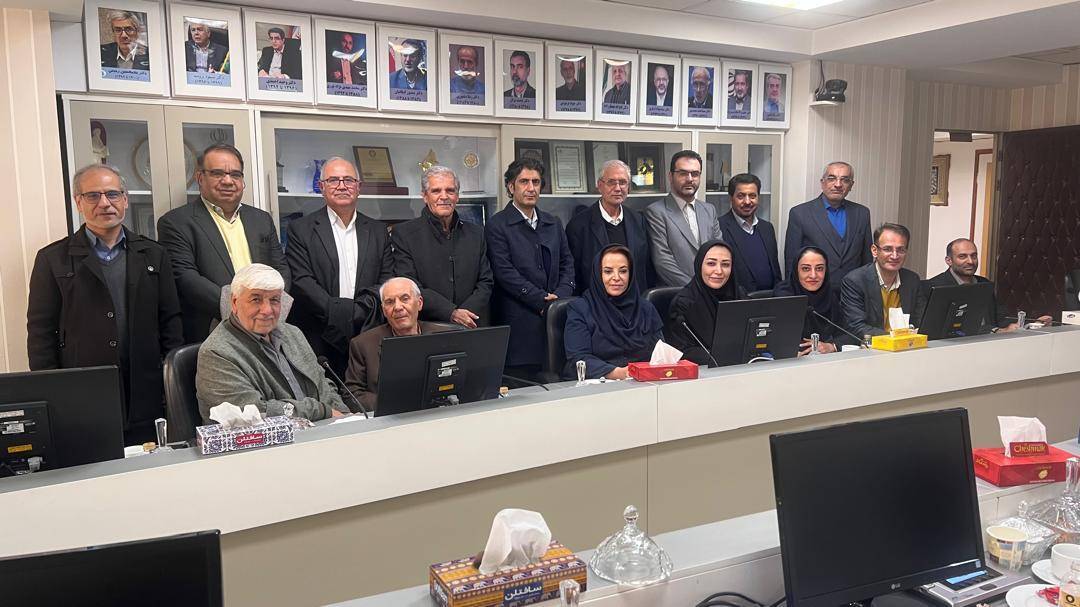 برگزاری جلسه بررسی مشکلات و چالش ها و ارتقا هماهنگی اتحادیه های انجمن های علمی با حضور دکتر علی ربیعی دستیار رئیس جمهور برگزاری جلسه بررسی مشکلات و چالش ها و ارتقا هماهنگی اتحادیه های انجمن های علمی با حضور دکتر علی ربیعی دستیار رئیس جمهور