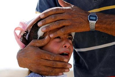 گریه کودک فلسطینی نظاره گر ویرانی خانه مسکونی خود توسط صهیونیست ها